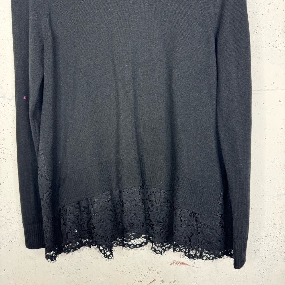 Broome Street Kate Spade Black Lace Trim Mock Neck Sweater Big Pearls Medium - Picture 3 of 9